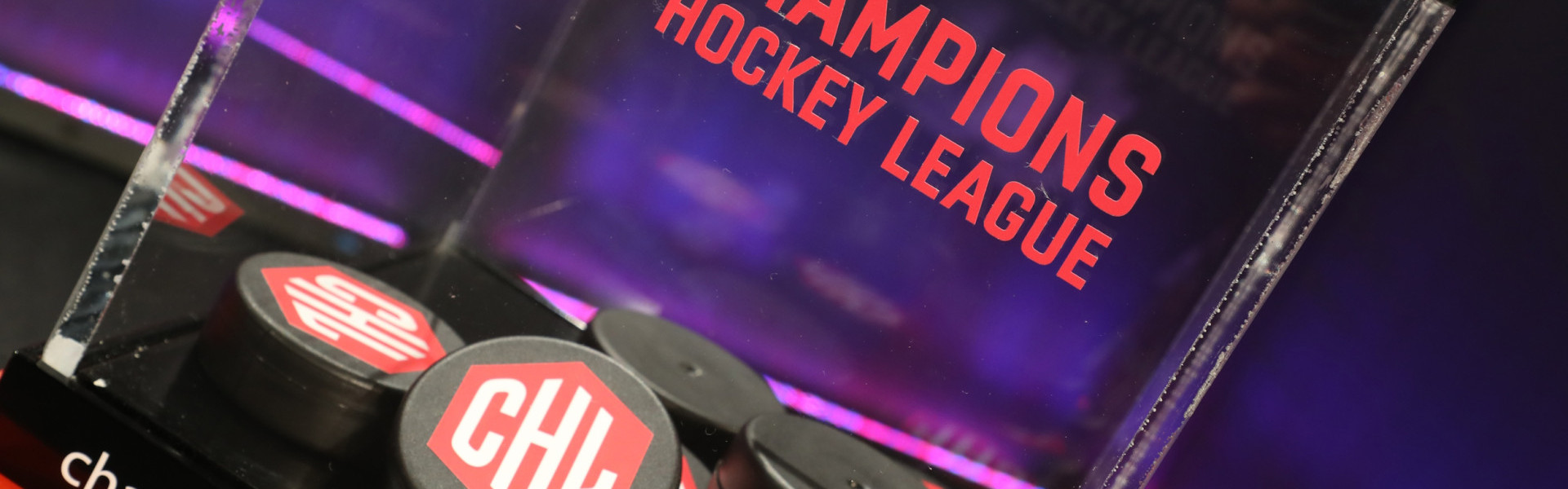 Seit Mittwochabend kennen die Rotjacken ihre Vorrundengegner in der Champions Hockey League 2024/25