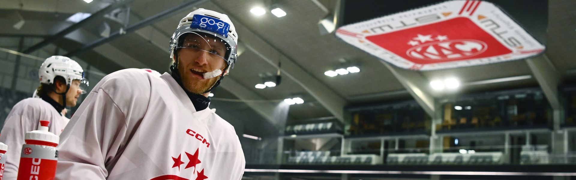 Johannes Bischofberger und seine Teamkollegen stehen ab nächstem Donnerstag wieder im Eistraining