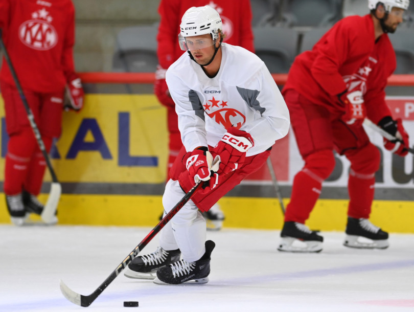 Dänemarks Nationalspieler Mathias From ist einer von drei neuen Stürmen im KAC-Trikot