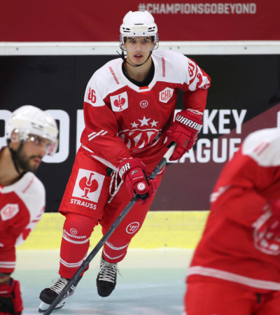 Verteidiger Christoph Tialler bestritt in ICE und CHL bislang 20 Begegnungen für den EC-KAC