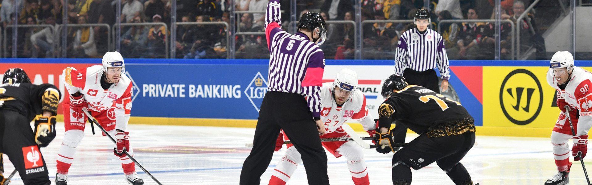 Die Rotjacken legten in Rouen einen erfolgreichen Start in die Champions Hockey League hin