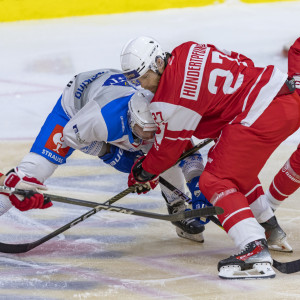 Auch ein Tor und ein Assist von Kapitän Thomas Hundertpfund konnten die KAC-Niederlage nicht verhindern