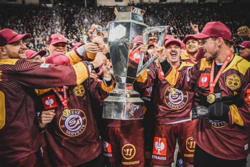 Genève-Servette kürte sich im Februar zum ersten CHL-Sieger, der nicht aus Schweden oder Finnland kam