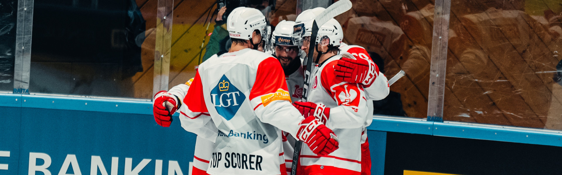 Die Rotjacken jubelten am Mittwochabend über einen Auswärtssieg beim amtierenden CHL-Titelträger Genève-Servette