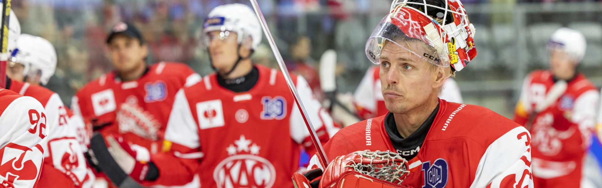 Sebastian Dahm und die Rotjacken müssen am Mittwoch den amtierenden Meister der Schweiz schlagen, um ihre Chance auf das CHL-Achtelfinale zu wahren