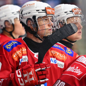 Eigenbauspieler David Waschnig (17) stand am Freitag zum ersten Mal im Aufgebot der KAC-Kampfmannschaft