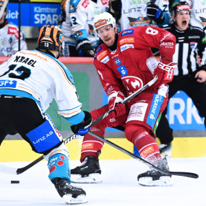 Nick Petersen verbuchte mit seinem Treffer zum zwischenzeitlichen 2:4 seinen 300. Liga-Scorerpunkt im Trikot des EC-KAC