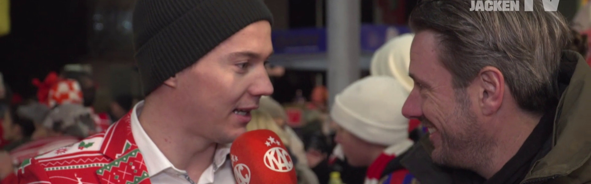 Bestes Outfit beim Fanfest und danach im Spiel drei Primary Assists: Clemens Unterweger