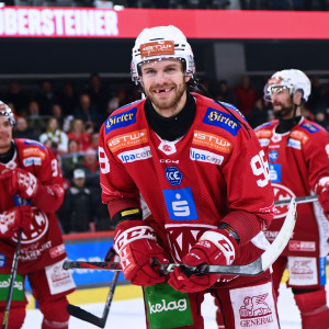 Daniel Obersteiner wurde neuerlich als Spieler des Abends ausgezeichnet, erhält nun schon bei fünf Toren im Monat Dezember