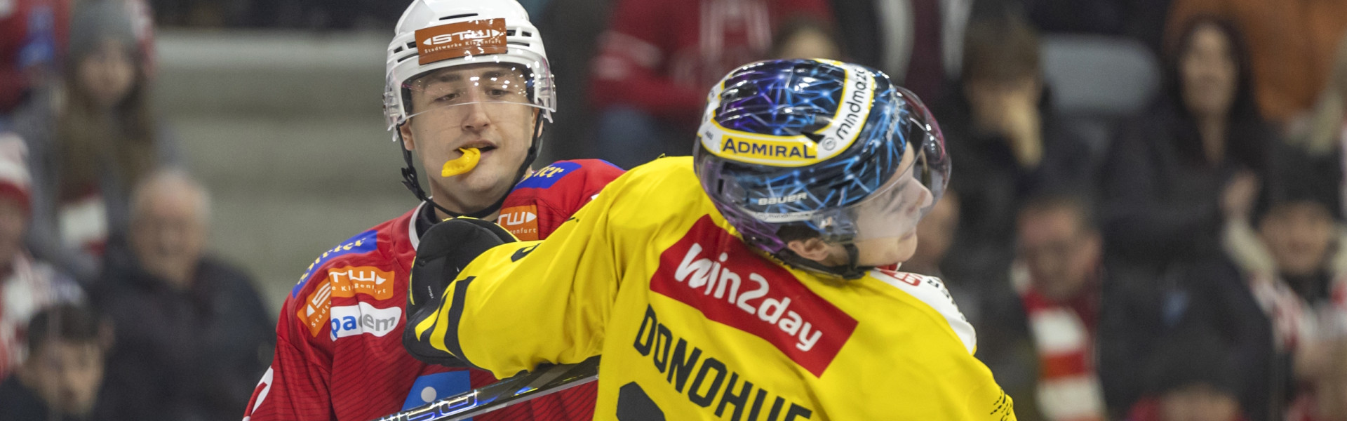 Nick Pastujov steuerte zu zwei der sechs KAC-Treffer die Vorlage bei