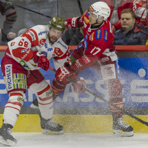 Nick Pastujov fand die beiden besten KAC-Chancen im Startdrittel vor