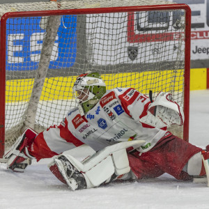 Samuel Harvey spielte wie sein Gegenüber Sebastian Dahm groß auf, beide Goalies verbuchten ein Shutout