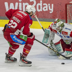 Senna Peeters vergab den dritten und letzten Penalty Shot der Rotjacken, die im Shootout damit ohne Treffer blieben